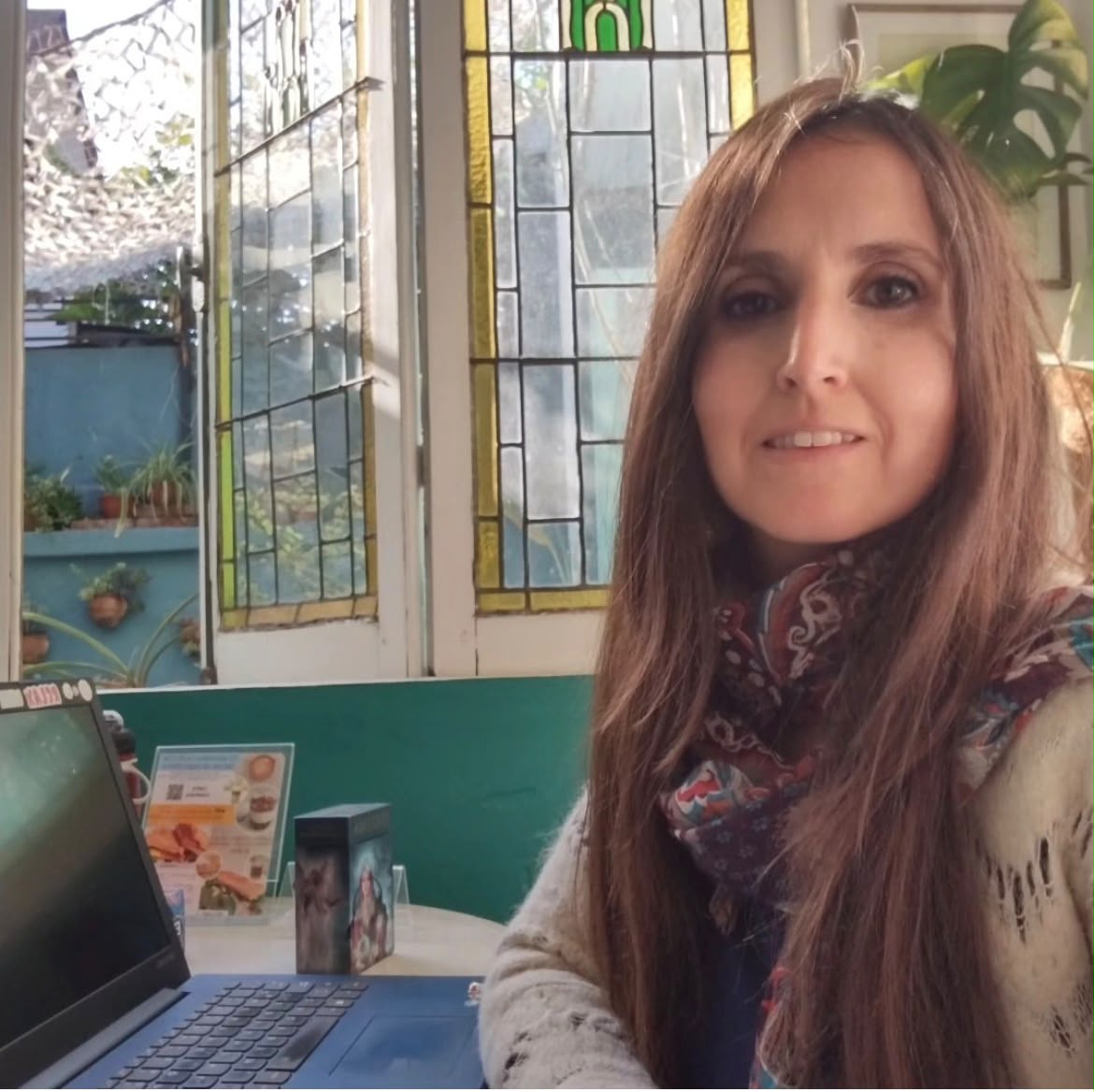 Violeta Urzúa, terapeuta de Tarot